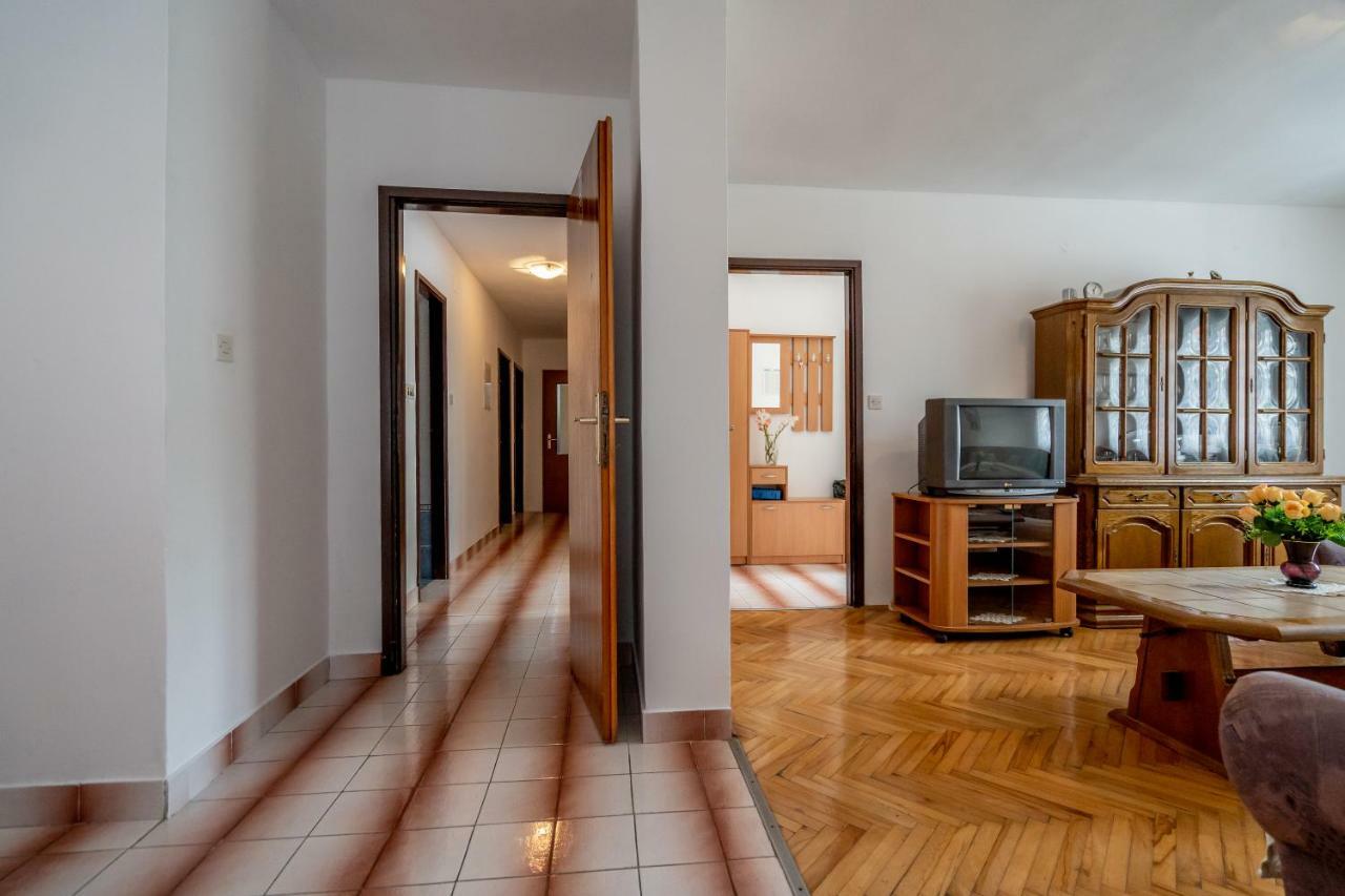 Apartment Matija Podstrana Buitenkant foto