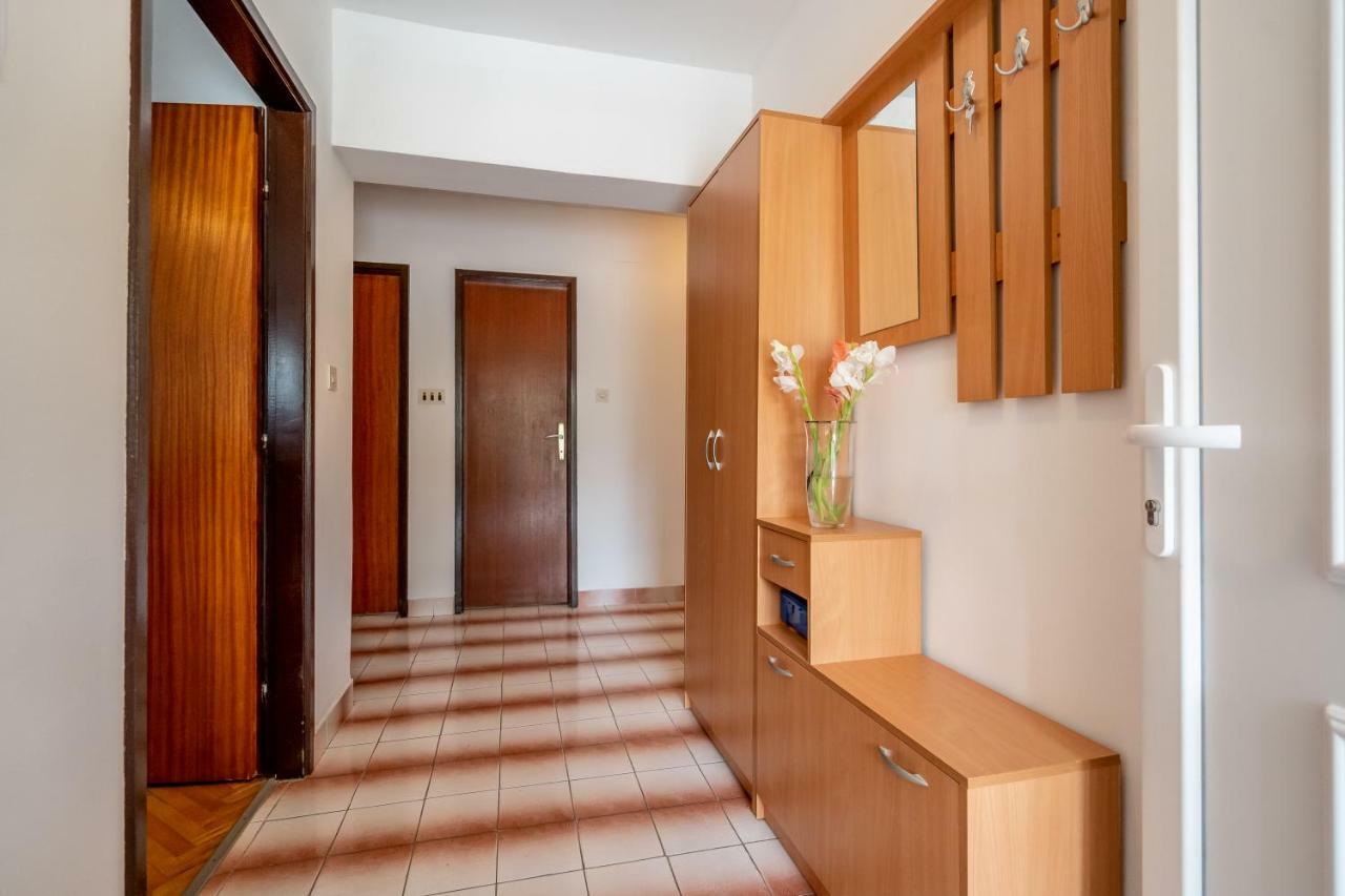 Apartment Matija Podstrana Buitenkant foto