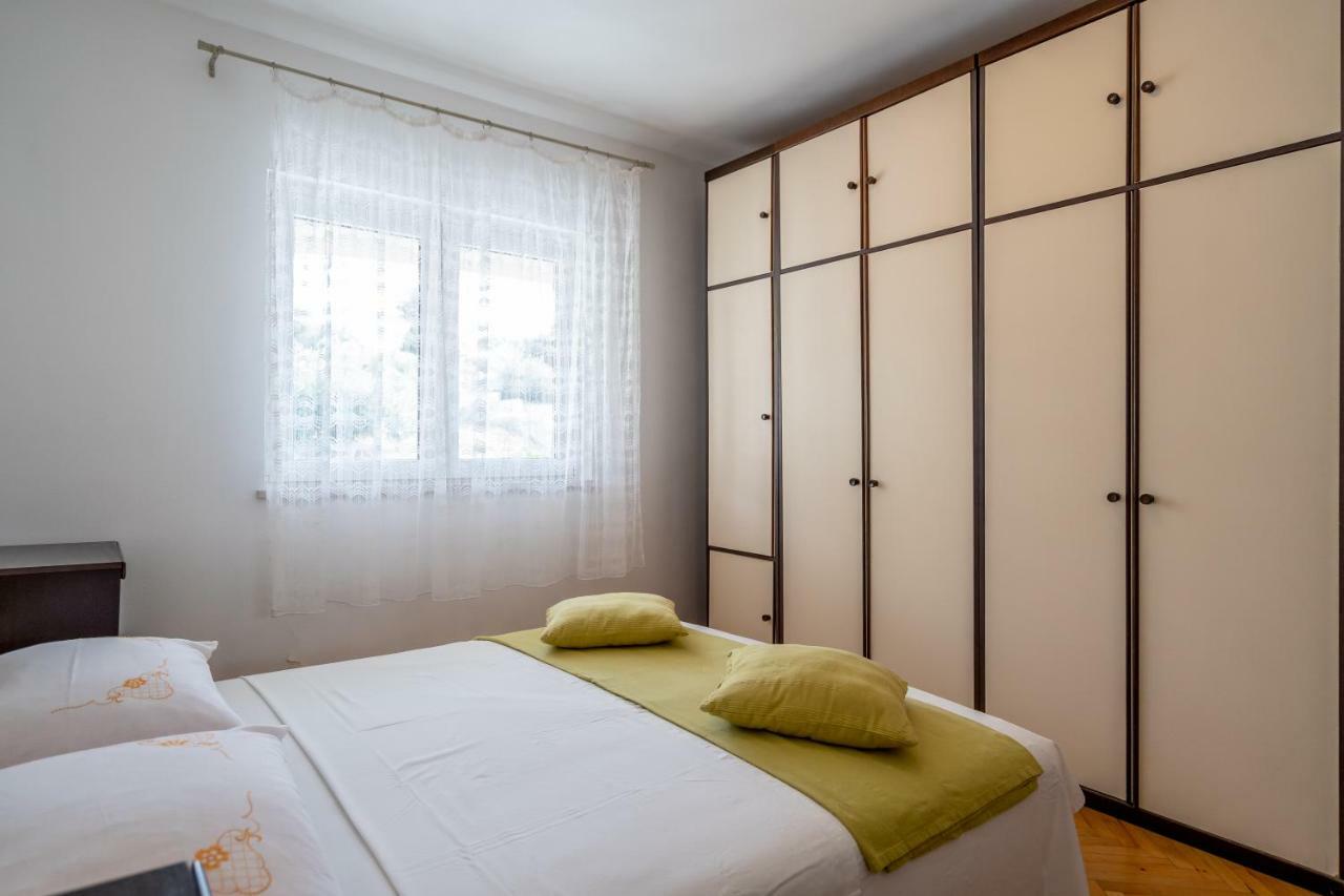Apartment Matija Podstrana Buitenkant foto